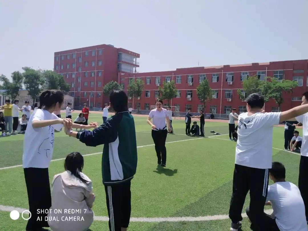 阳光成长心理健康团队辅导活动,四中心理健康教育