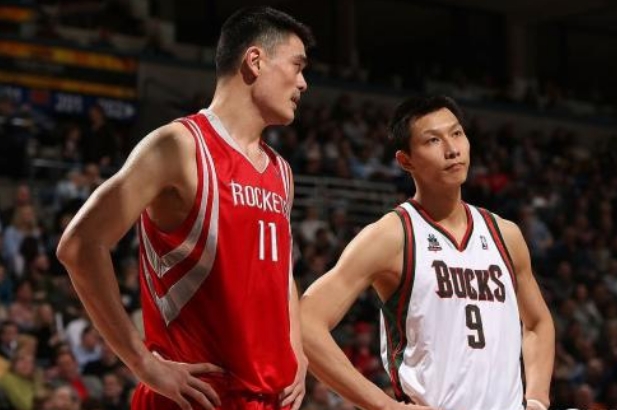 易建联脾气,易建联暴躁集锦