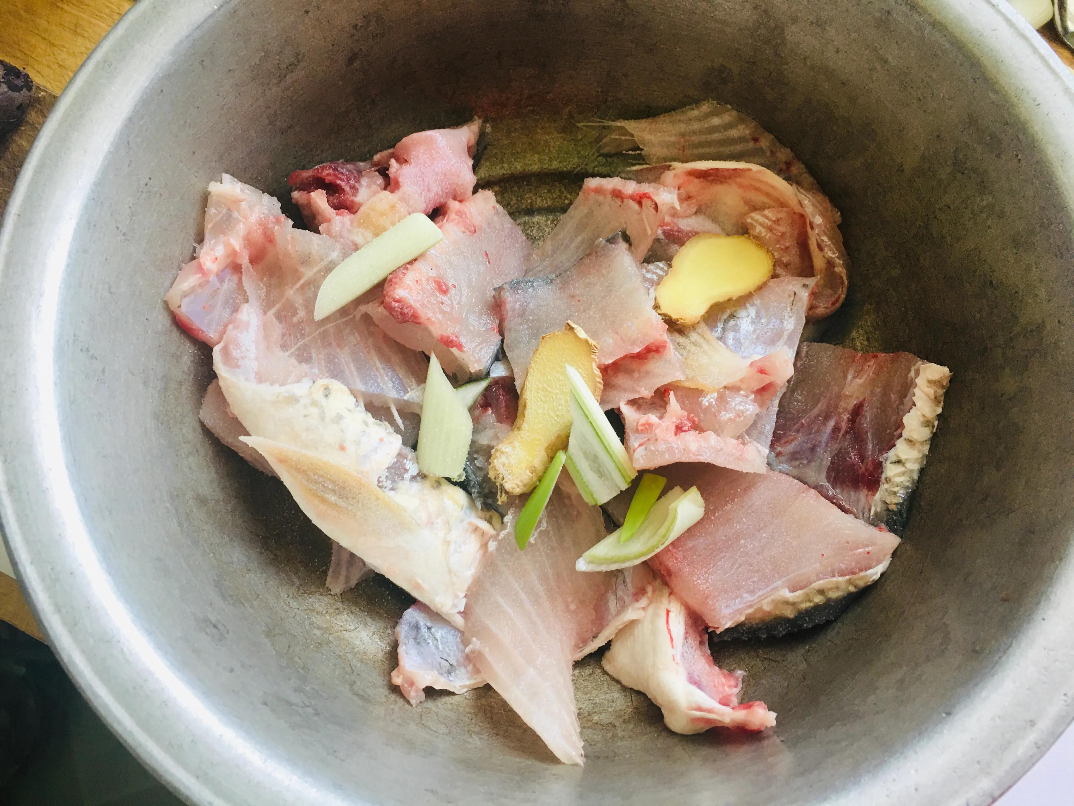 家庭水煮鱼整条鱼,家庭版水煮鱼要多少钱