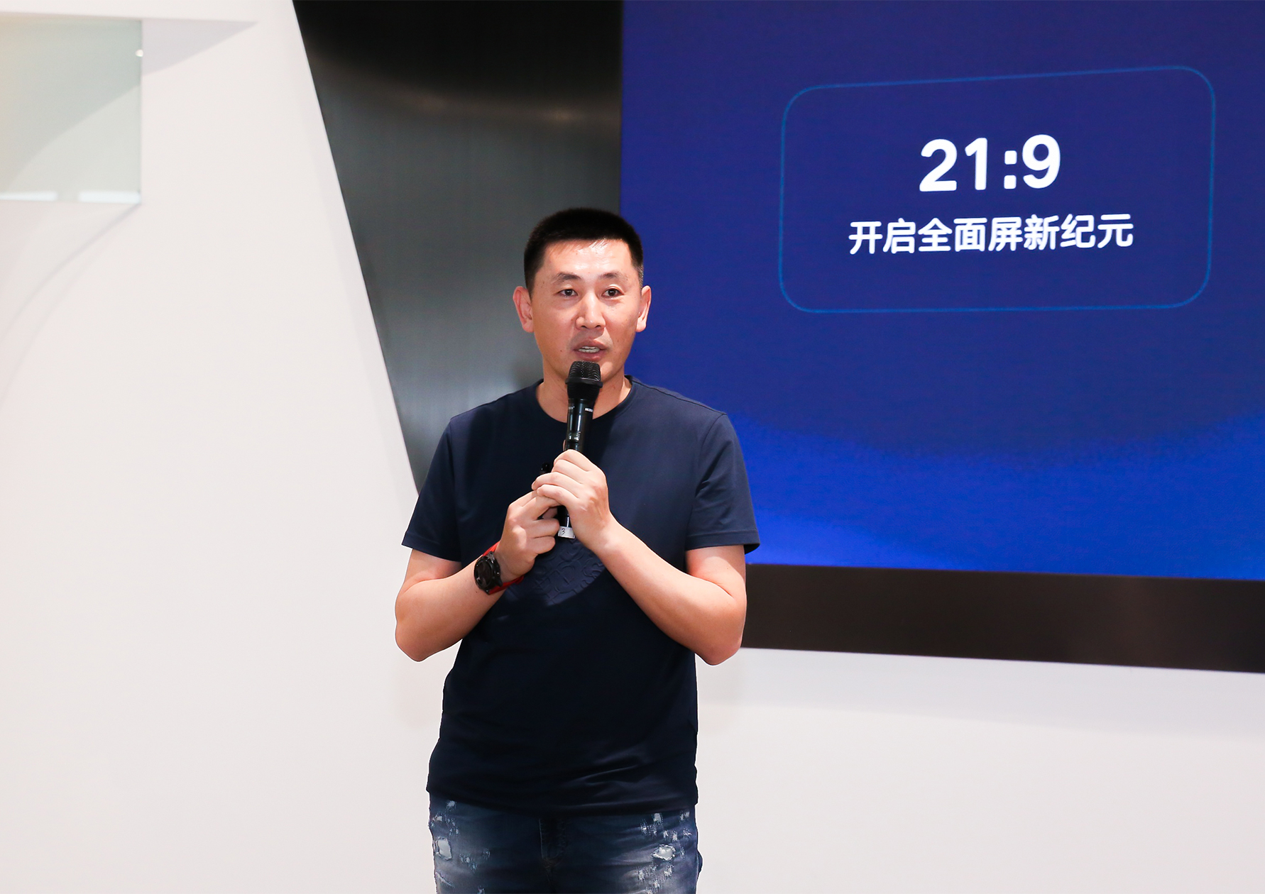 联想z6摩托罗拉p50评测,联想z6和摩托罗拉p50比较