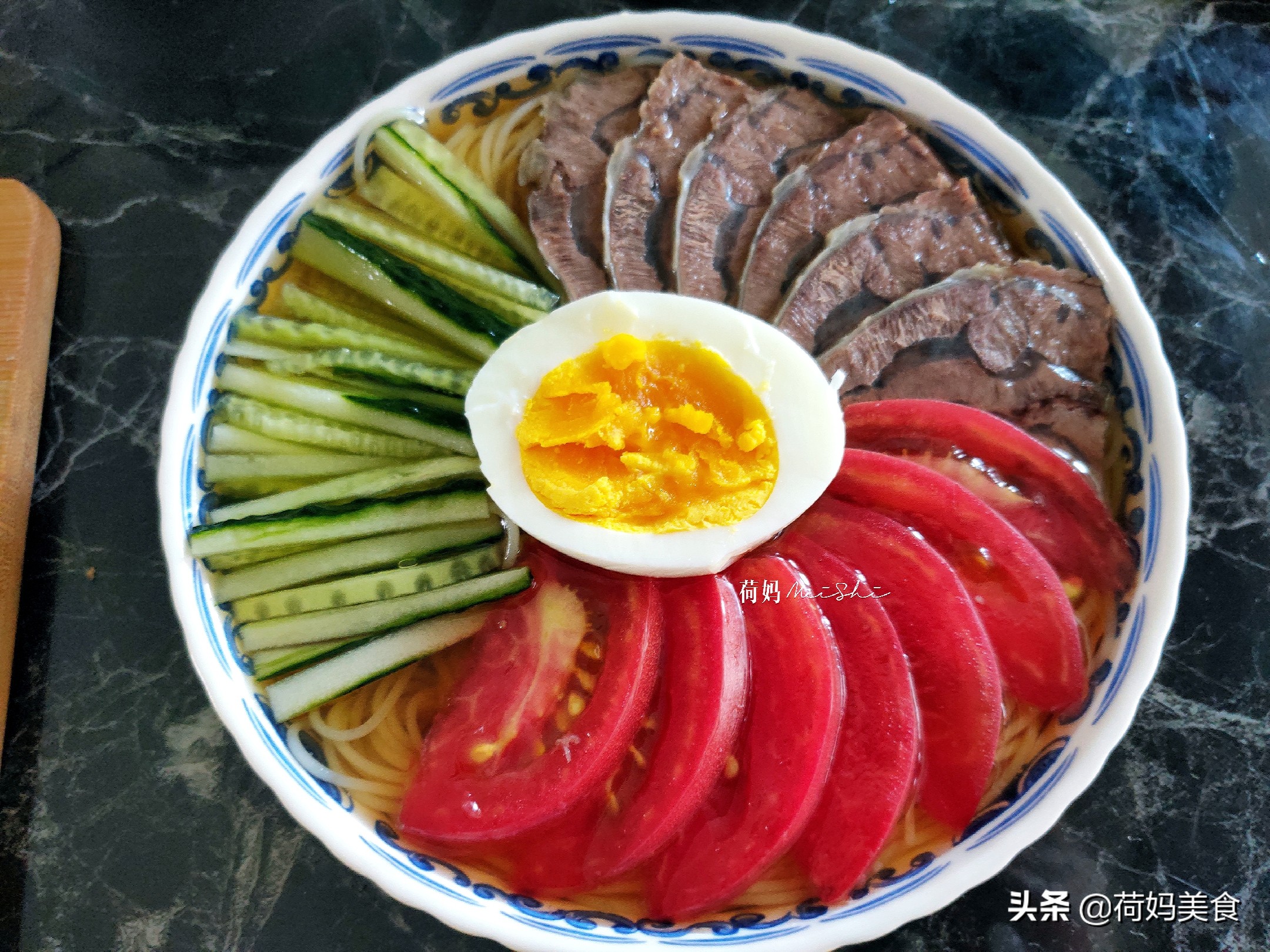 想吃烤冷面自己在家也能做,在家做冷面汤汁做法