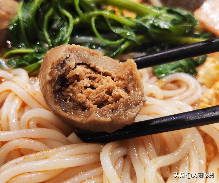 螺蛳粉探店吃粉,螺蛳粉探店初体验