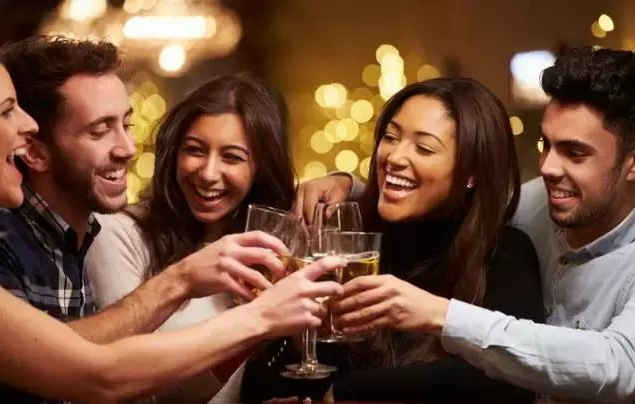 吃太多和肚子胀有什么区别,吃太多和吃太撑区别