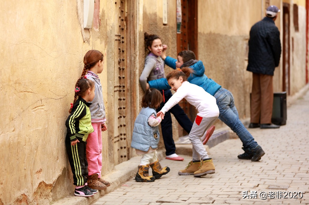 不同国家孩子的照片,十个国家最美的小孩图片