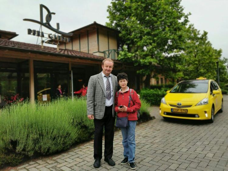 匈牙利的首都,当年陈强曾到此,两个儿子取名“布达”“佩斯”