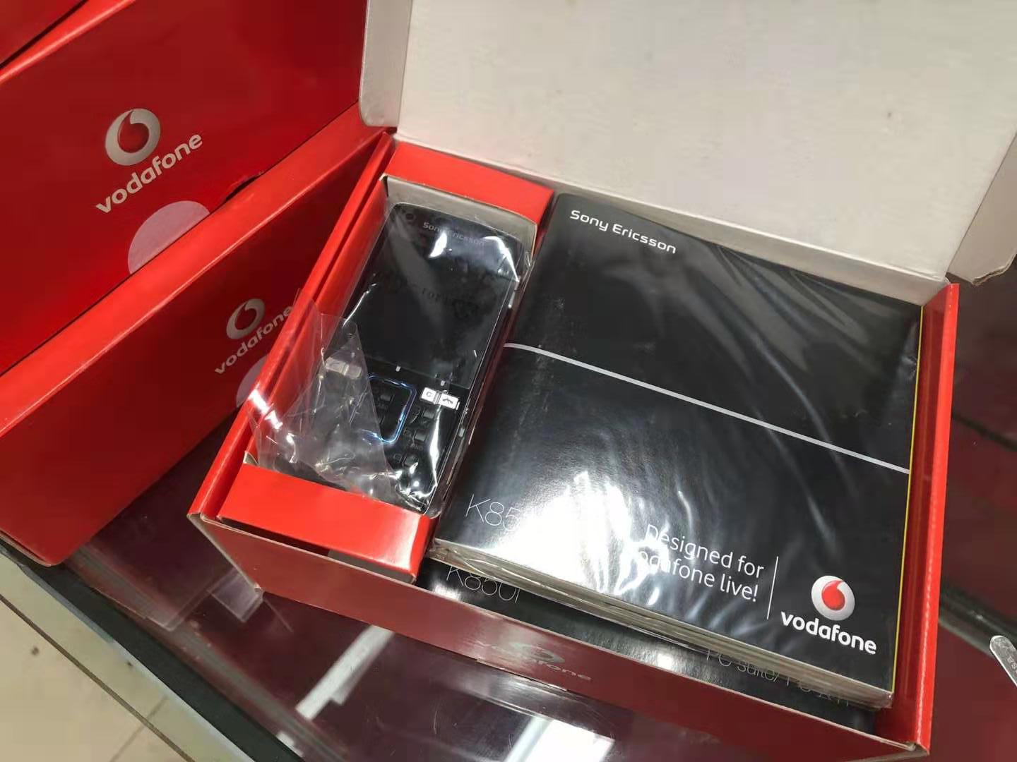 十二年前的拍照机皇!“大颗粒”按键+氙气闪光灯帅翻了