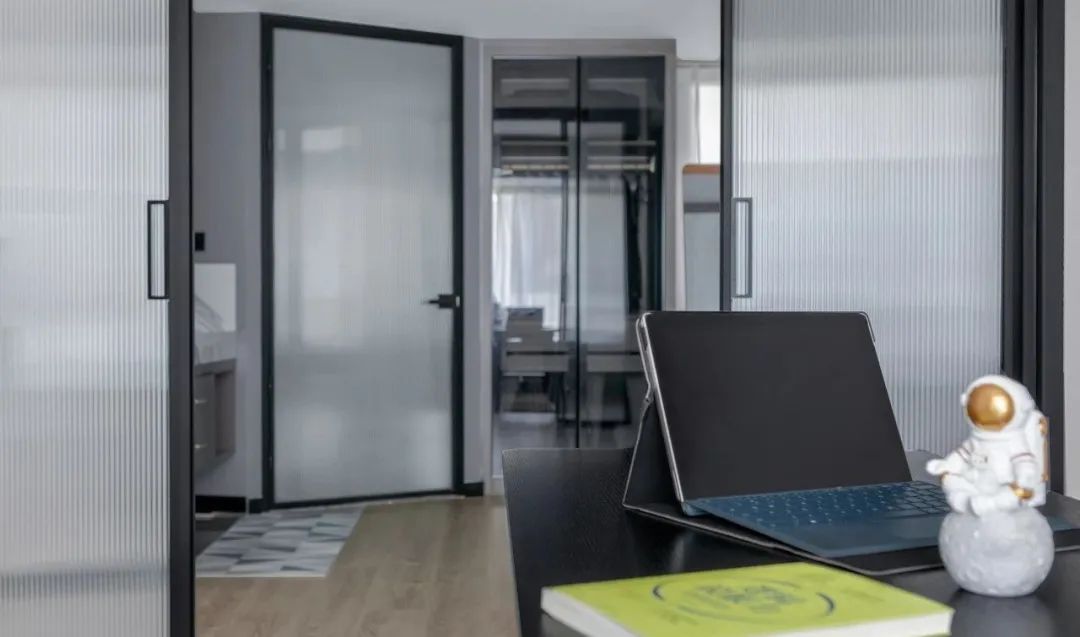 厨房加开窗，开放式衣帽间，一个人住95平的自由