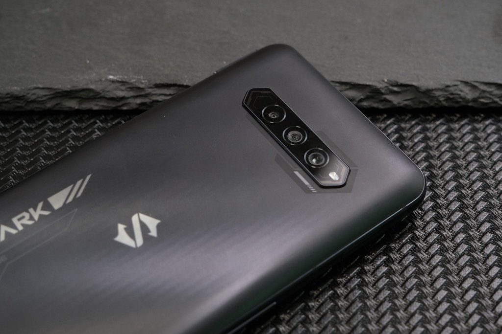 黑鲨4s4800万像素,黑鲨手机4s跑分