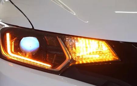 本田型格改装大灯最佳案例,许格飞度改装