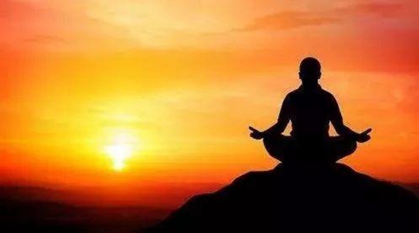 圣人不仁爱，把百姓当做刍草扎束的狗？这的确是老子的本意