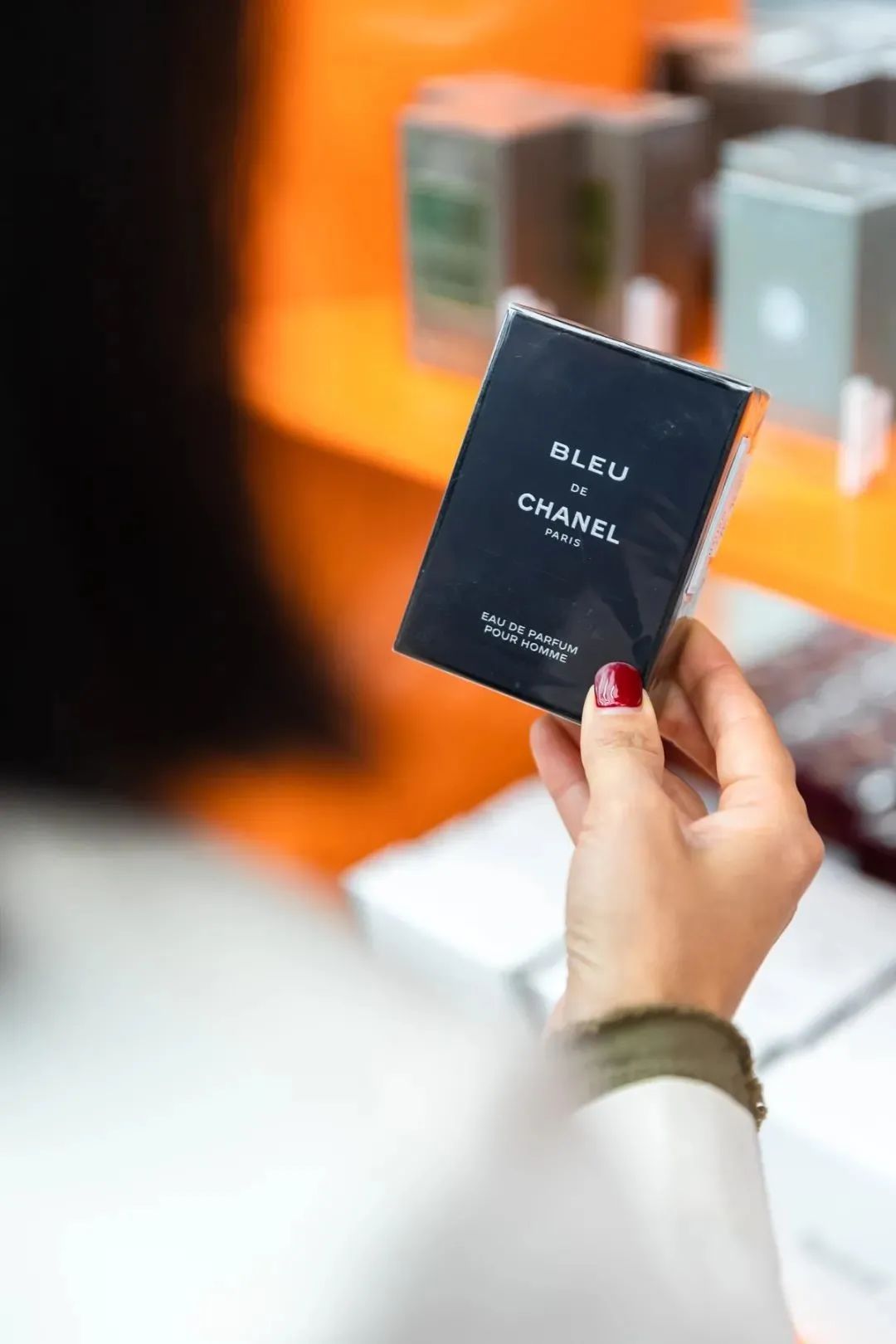 广州、武汉惊现“黑洞”，被“吸”进的消费者几乎没人空手而出