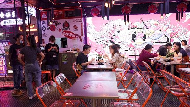 江南西吃雪糕,江南西泰国餐