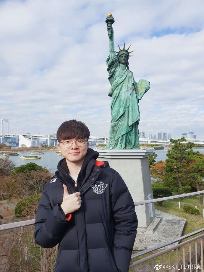 lol李哥faker最近比赛,lol李哥faker巅峰时刻