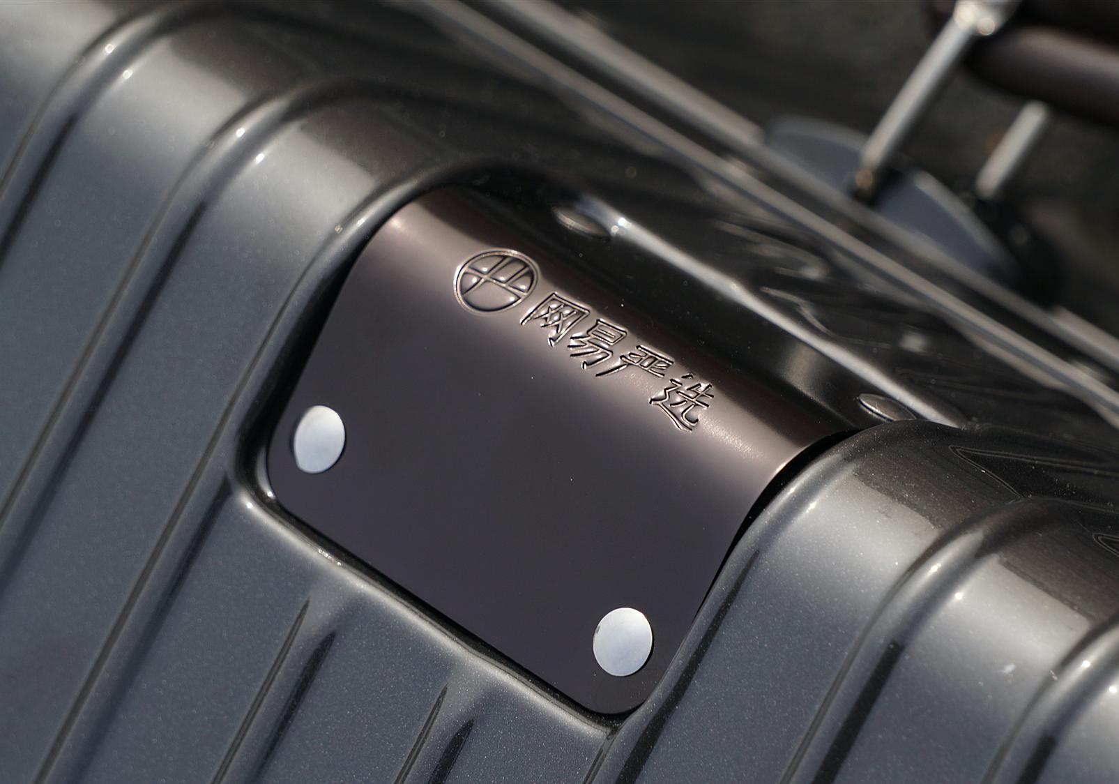 网易严选更加耐磨铝框拉杆箱,网易严选拉杆箱简约时尚