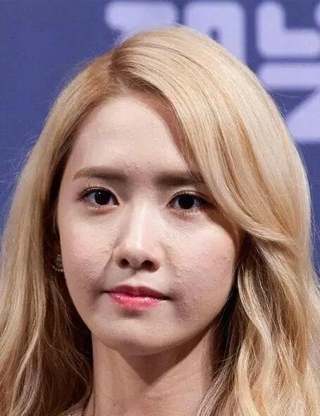 原来娜扎刘诗诗脸上的闭口这么严重!网传去闭口方法有没有用?