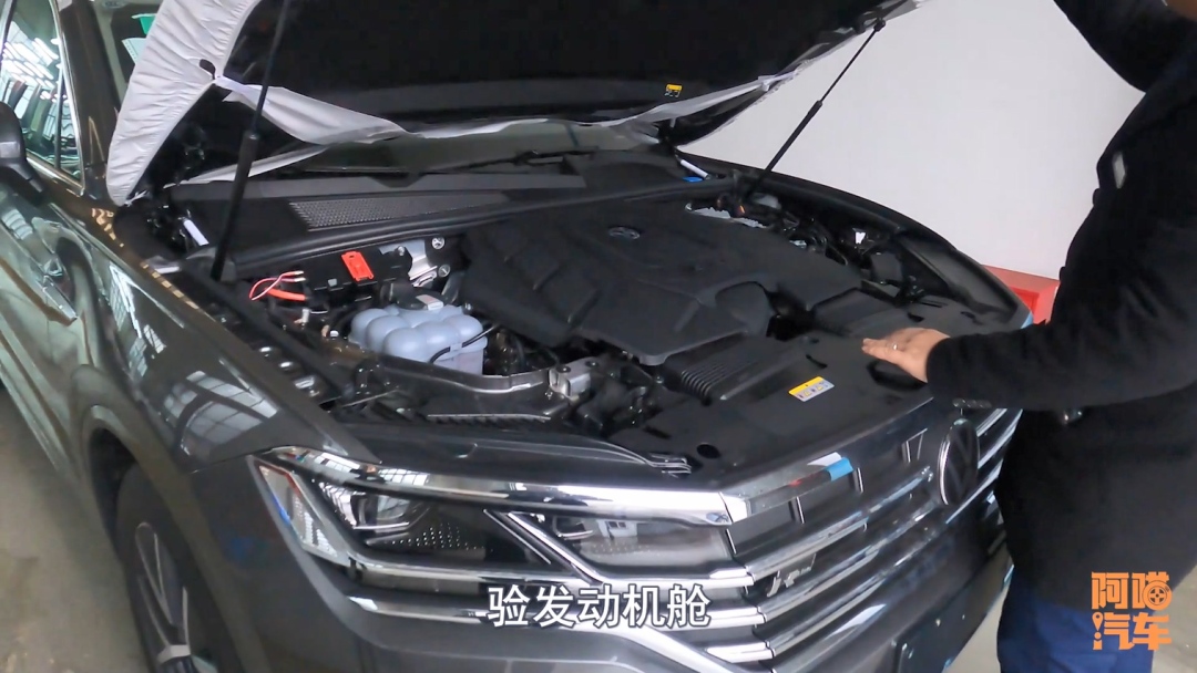 新车验车喵哥,买新车怎么验车应注意点啥