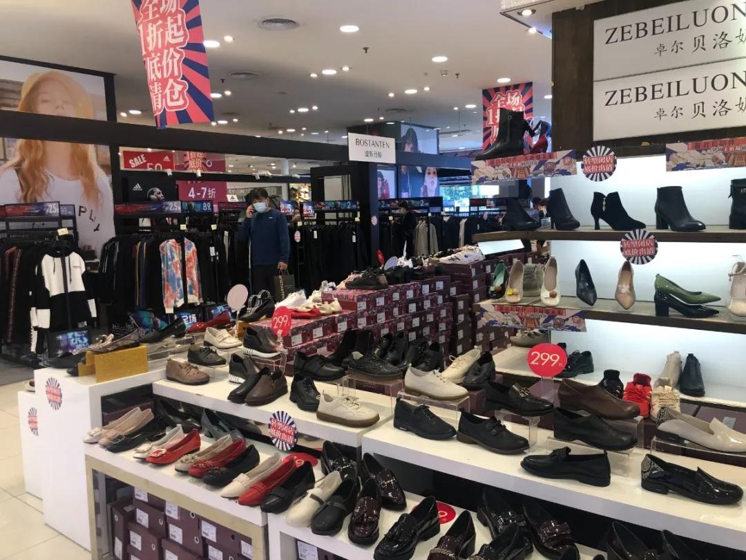 王府井大街东安市场,王府井步行街东安市场