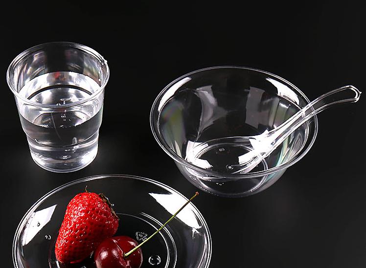 一水洗百碗成就一次性水晶餐具的未来，消毒餐具或将退出历史舞台