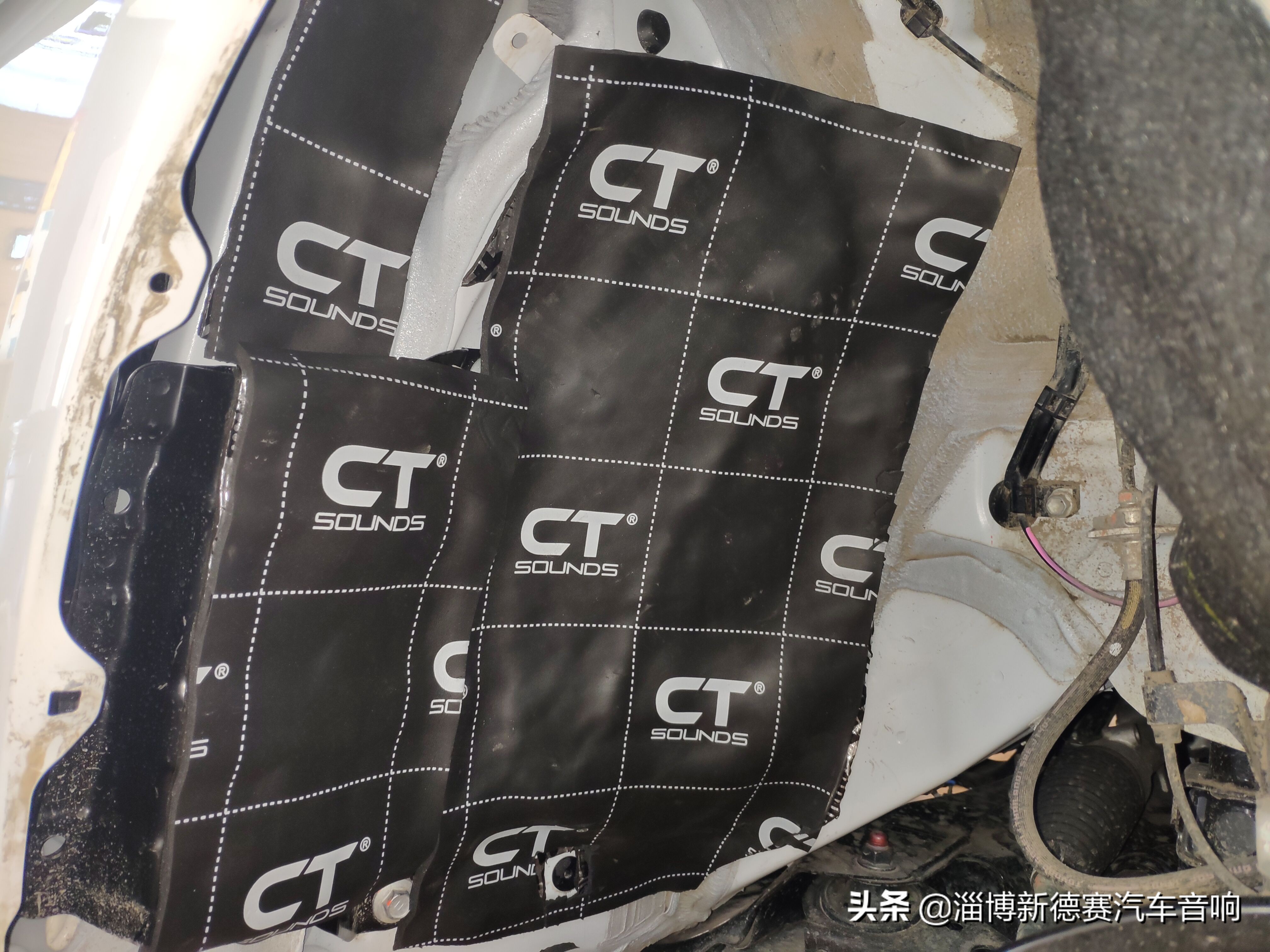 丰田卡罗拉高音喇叭坏了怎么办,卡罗拉双擎原车喇叭音质