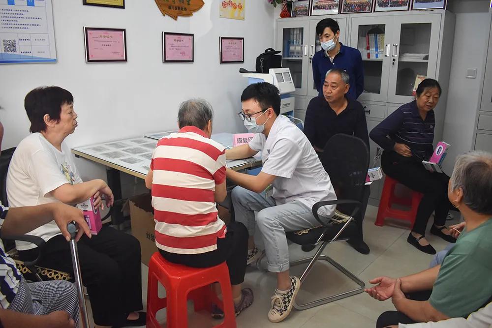 关爱生命守护健康义诊活动,关爱生命义诊活动