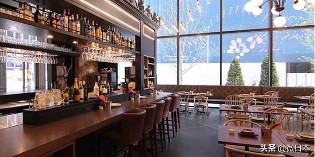 在日本的夜晚,在日本的晚餐