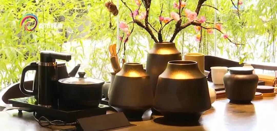 “都涨200块了！”考点未公布，高考房就被他们预定了……