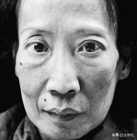 英国40万人将直面死亡?摄影师用100张肖像告诉你,生命的意义是