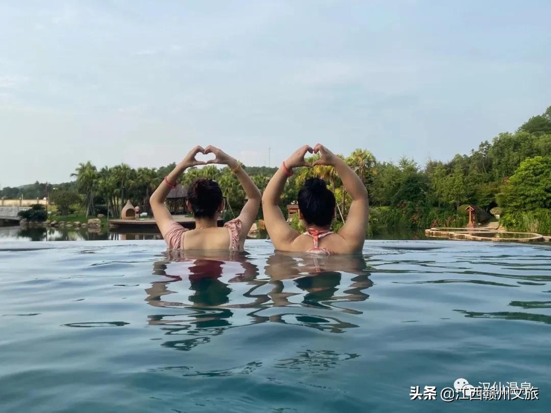 天凉了，告别秋燥，温泉养生约起来吧！