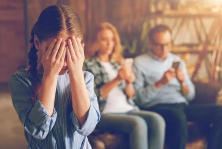 情窦初开的女孩该怎么引导,儿子情窦初开家长怎么引导