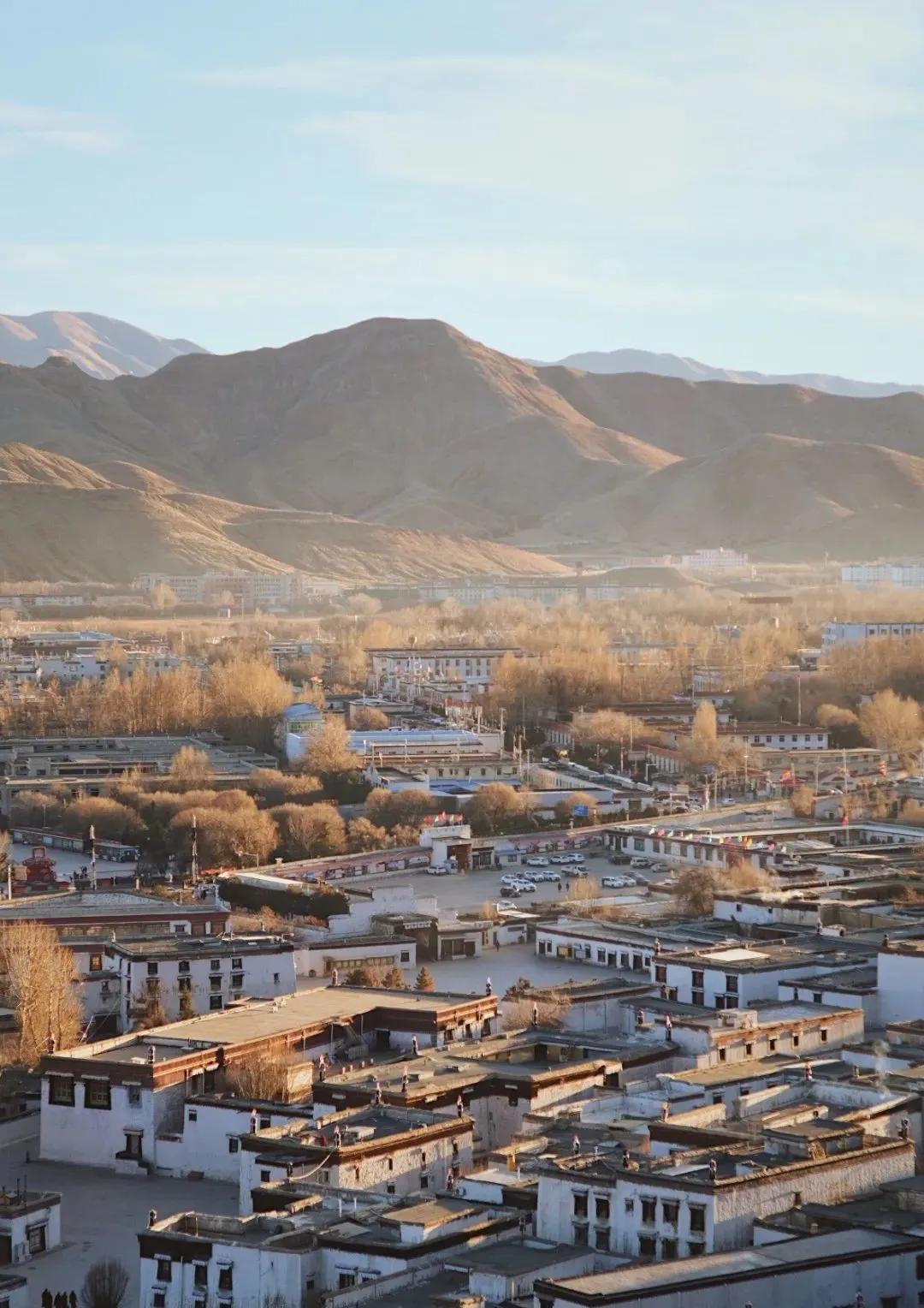 日喀则一座宝藏之城,日喀则日光之城