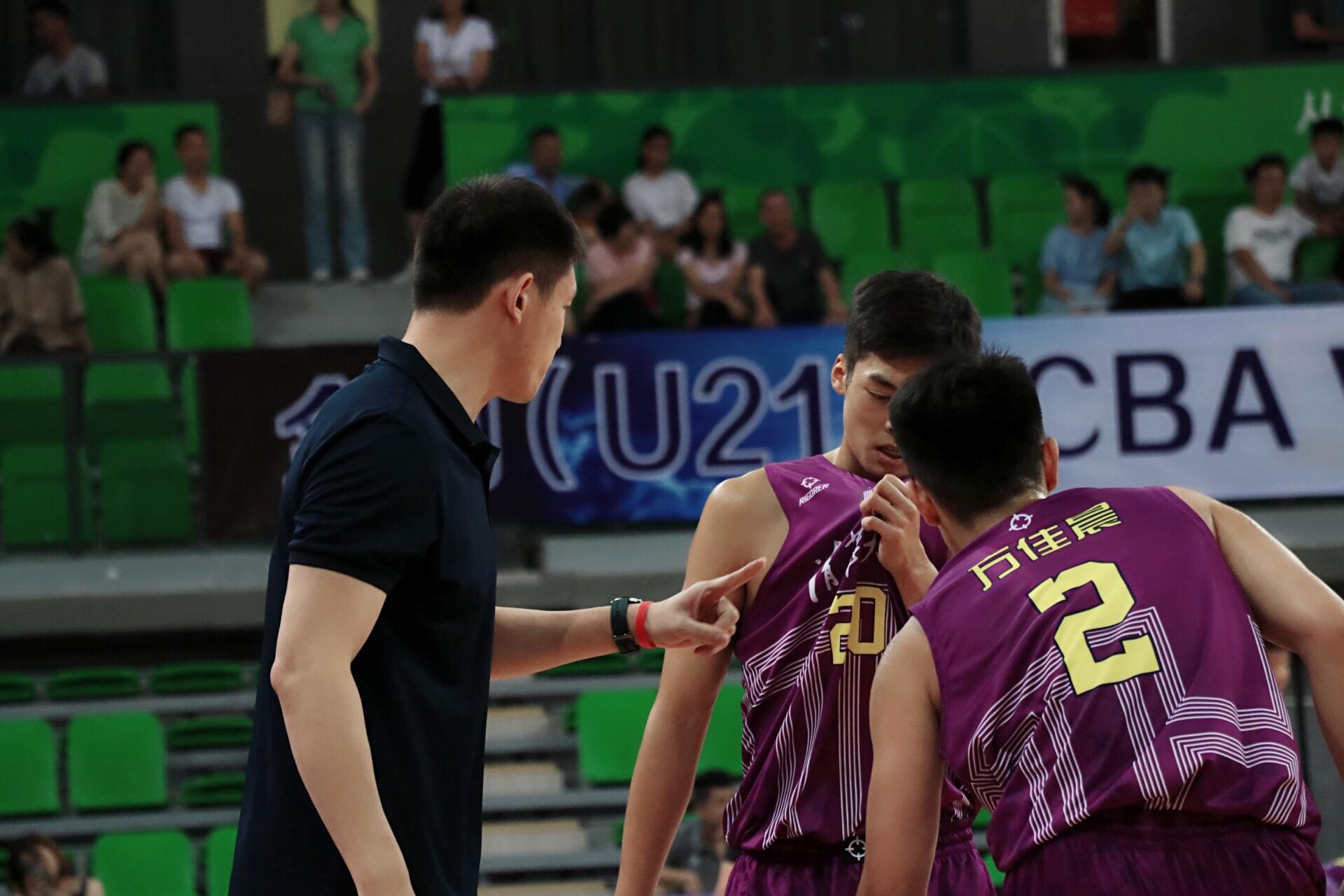 谁还在意着YCBA/CUBA对抗赛？谁又真正关心中国篮球的青训？