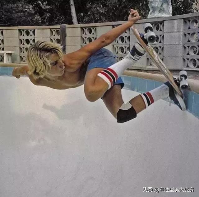 匡威男鞋公认最好看的一款,穿腻了aj1