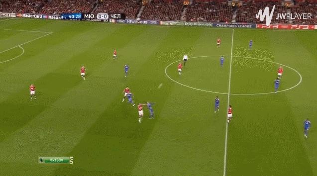 乱战高手“小豌豆”：有一颗渴望进球的心和不断奔跑的意志