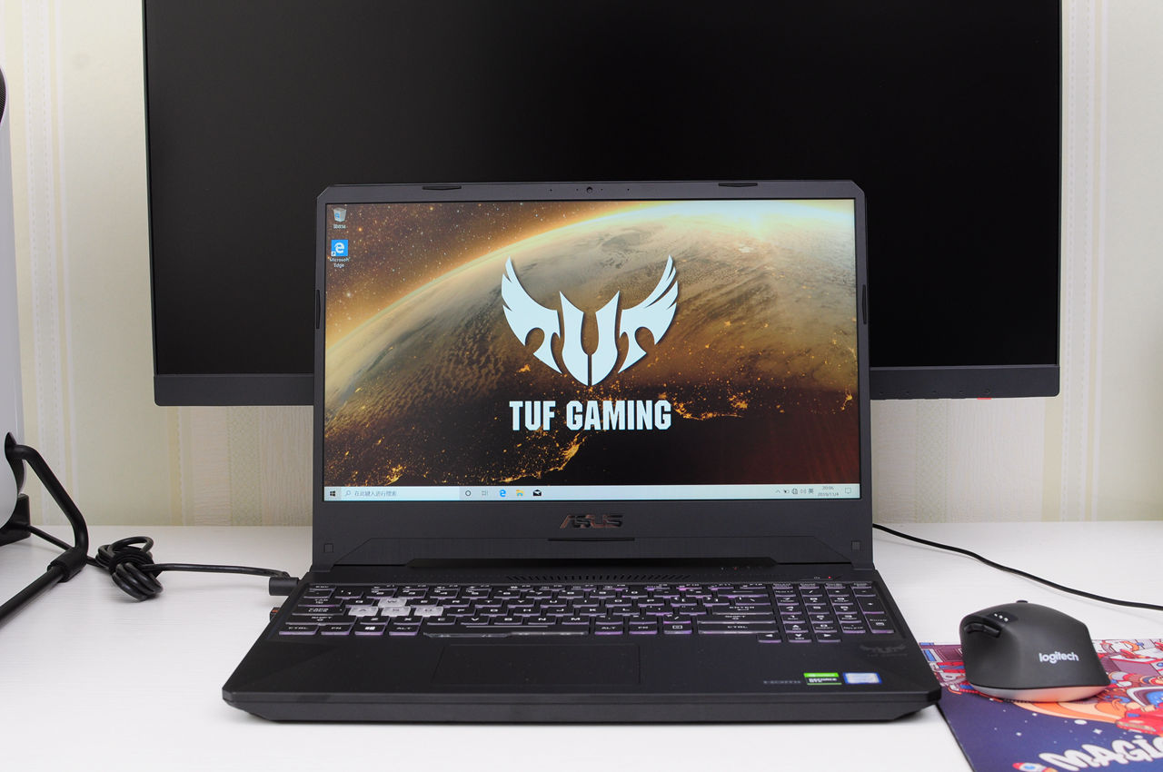 开箱一款最牛逼的游戏笔记本电脑,特别值得入手的游戏笔记本