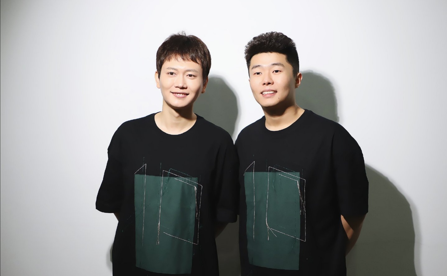 孟鹤堂周九良10周年t恤,孟鹤堂周九良被倚老卖老