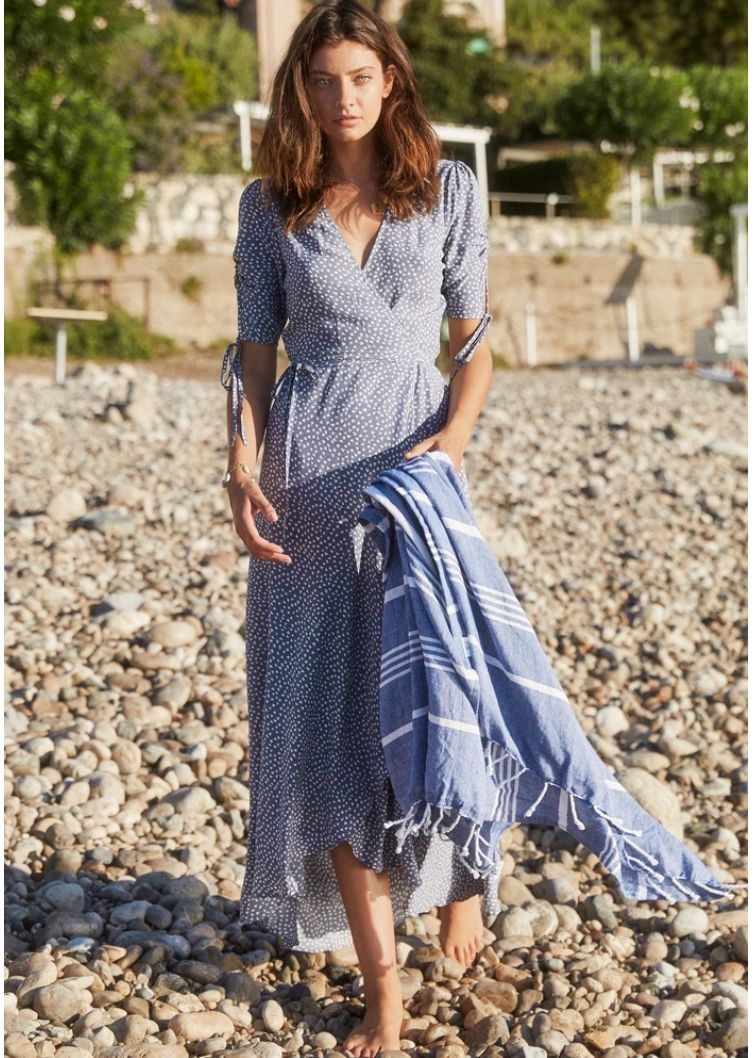 zara价格贵不贵,zara值得入手的裙子