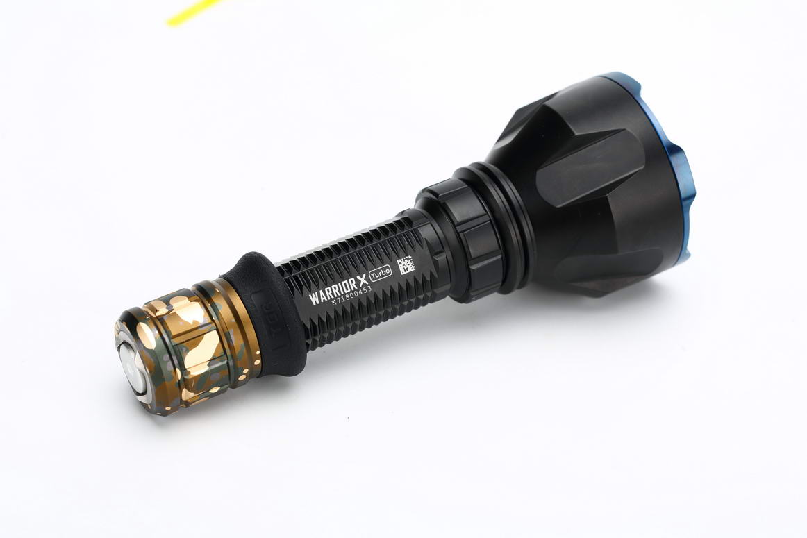 千米金箍棒OLIGHTWARRIOR武士XTurbo评测超级远射桶评测