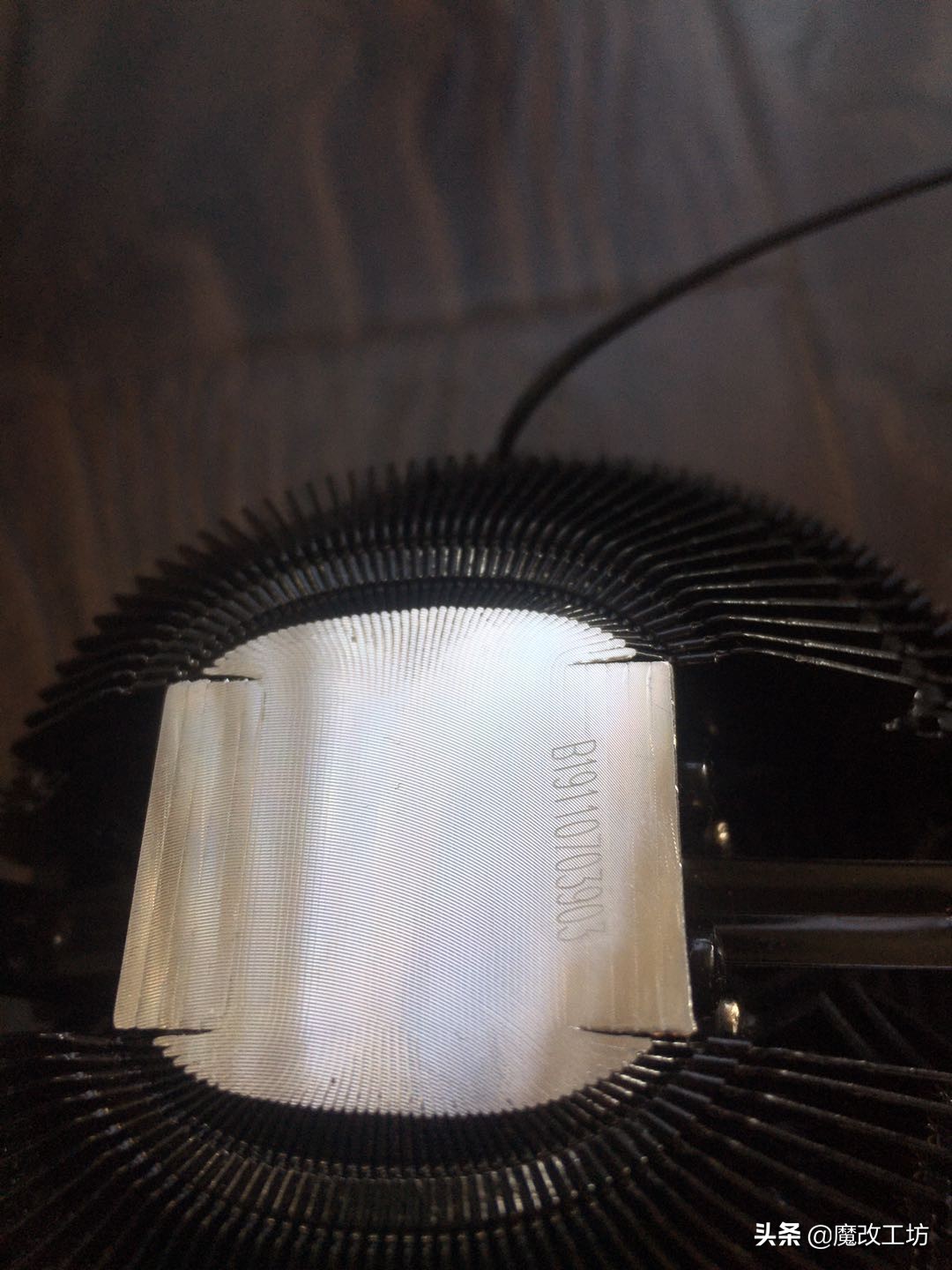 超频三大白鲨散热器怎么样,超频三大白鲨皓月版压得住i5么