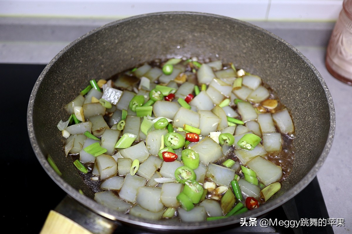 魔芋凉粉减肥的正确吃法,红薯凉粉减肥期间可以吃吗