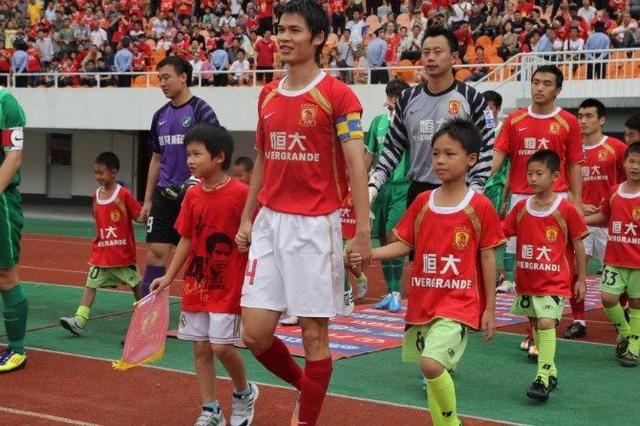 恒大队长退役,恒大老兵现在怎么样了