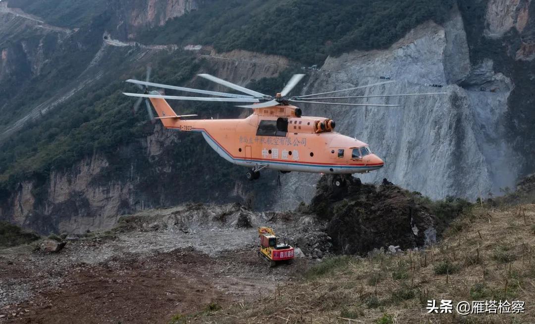 回顾脱贫攻坚波澜壮阔的伟大历程,彪炳史册的伟大奇迹全文
