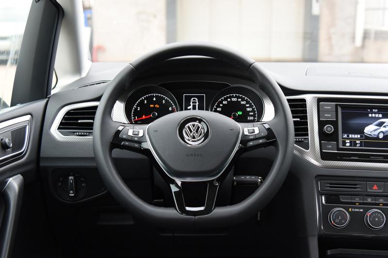 高尔夫·嘉旅，一台被严重低估了的“奶爸高级小厢货”