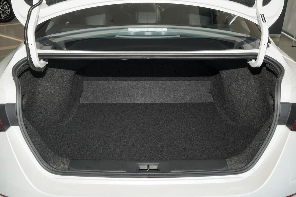 日产轩逸2013年还能卖多少钱,19年日产轩逸现在卖多少钱