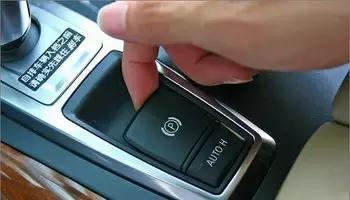 手刹冻住了怎么办,手刹被冻住了快速解决方法