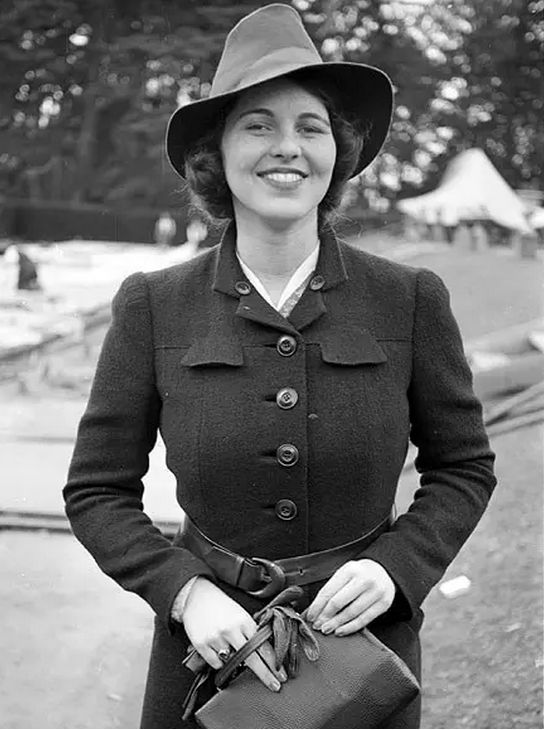 电击、开颅、切脑，为了治病精神病患者受过多少罪