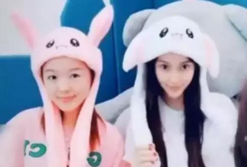 失真原唱是谁,反差胡歌