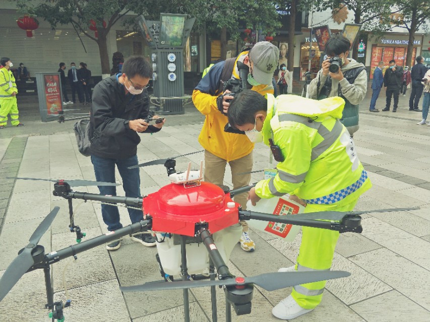 一架无人机,无人机开展战疫