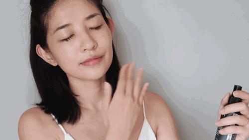 夏天脱妆怎么补妆,夏天脱妆这9款帮你打造持久妆容