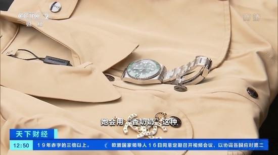 抢跑进入“双11”的带货主播：鲜花着锦烈火亨油