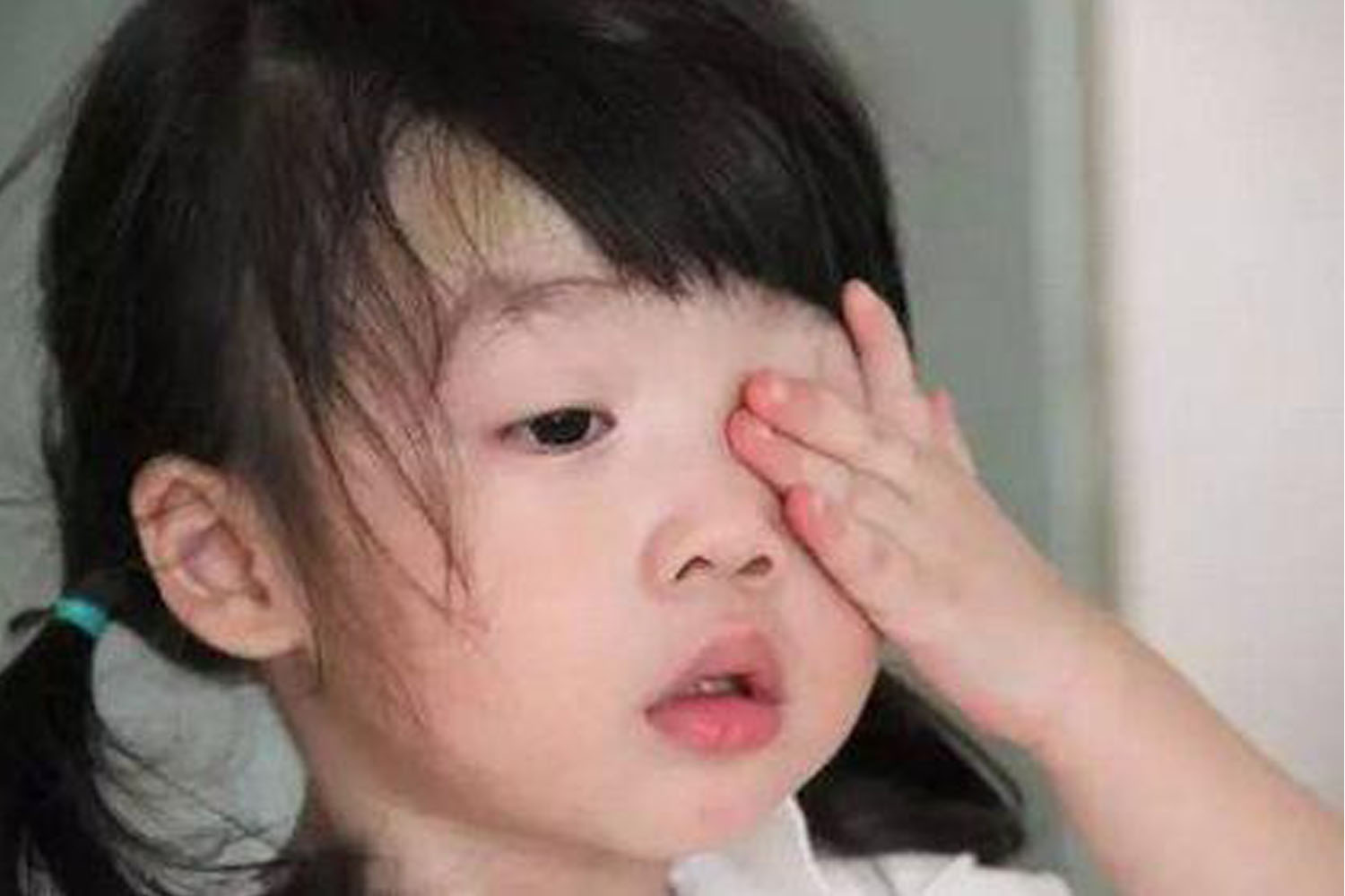 8岁孩子近视已经200度了怎么办,小孩8岁近视1800度怎么回事